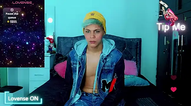 Liamscott  online show from 02.10.25