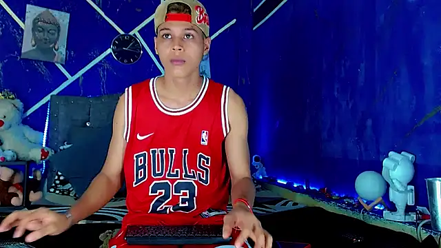 Snapshot of Liamscott_ chatting on 06.12.26 Liamscott online show from 06.12.26