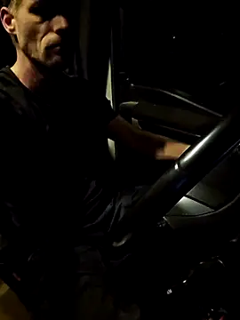 Snapshot of Nakeddriver1and-Wife chatting on 04.09.26 Nakeddriver1and-Wife online show from 04.09.26