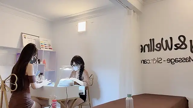 Jennie Spa online show from 08.03.26