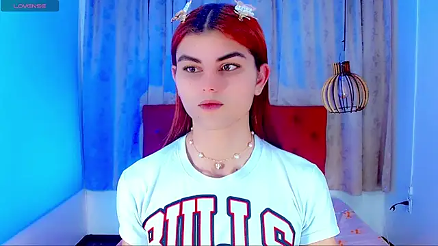 Snapshot of Jessica_smith_1 chatting on 10.11.25 Jessica smith 1 online show from 10.11.25