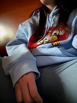 Snapshot of rossana99_ chatting on 10.05.25 rossana99  online show from 10.05.25