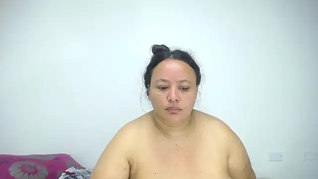 CrushOnMe  online show from 06.23.26