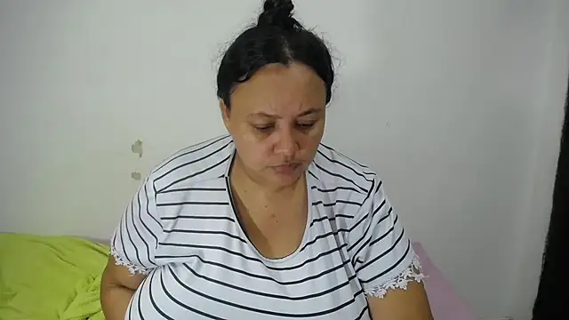 CrushOnMe  online show from 07.02.26