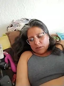 LucifernandaSw online show from 01.14.25