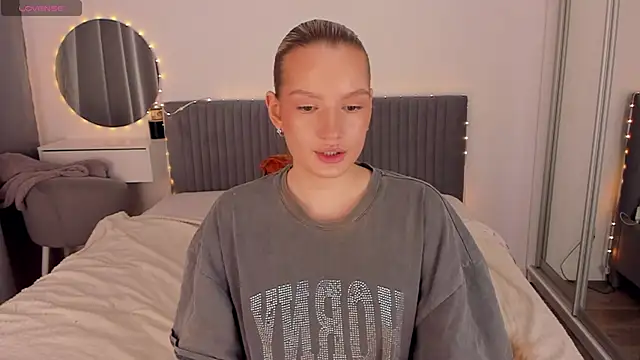 CassieRayss online show from 04.28.26