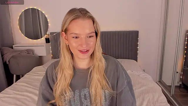CassieRayss online show from 04.29.26