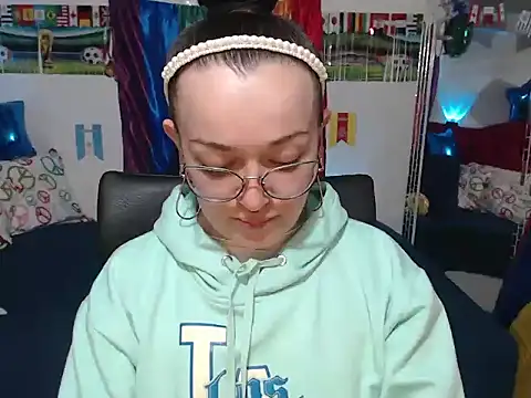 Angela 18honey online show from 08.08.26