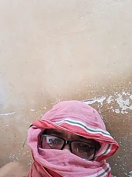 Snapshot of Meenak666 chatting on 11.04.25 Meenak666 online show from 11.04.25