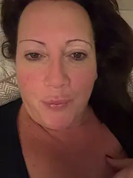 Snapshot of xsexycurvymilf chatting on 12.11.24 xsexycurvymilf online show from 12.11.24