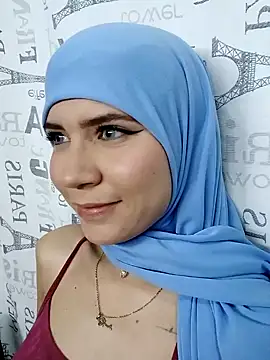 Snapshot of hanaa_18 chatting on 12.29.24 hanaa 18 online show from 12.29.24