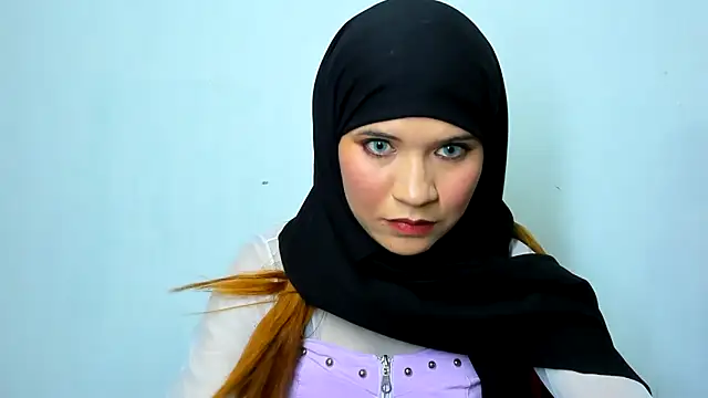 Snapshot of hanaa_18 chatting on 02.07.25 hanaa 18 online show from 02.07.25