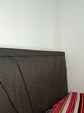 Snapshot of hanaa_18 chatting on 03.13.25 hanaa 18 online show from 03.13.25