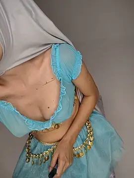 Snapshot of hanaa_18 chatting on 02.24.26 hanaa 18 online show from 02.24.26