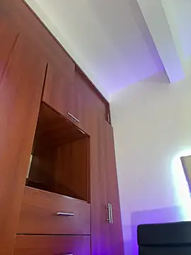 ivannapretyts online show from 02.14.25