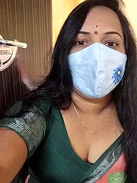 Snapshot of Susma-Telugu chatting on 10.28.25 Susma-Telugu online show from 10.28.25