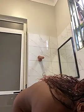 Snapshot of Dellah26 chatting on 02.18.26 Dellah26 online show from 02.18.26