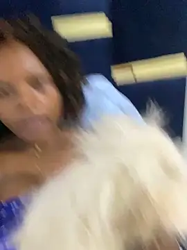 Snapshot of Dellah26 chatting on 02.27.26 Dellah26 online show from 02.27.26