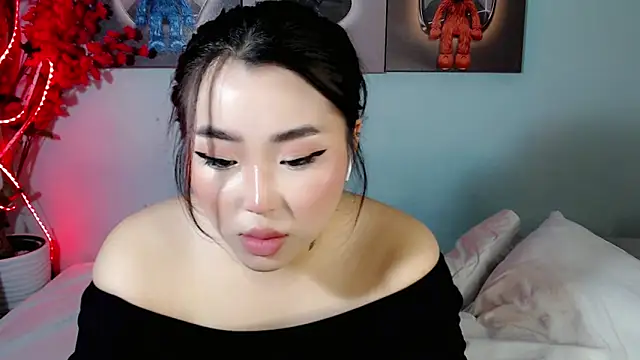 Snapshot of ichiben chatting on 03.05.25 ichiben online show from 03.05.25