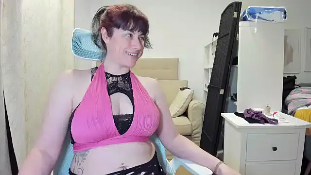 emmita69  online show from 02.01.26