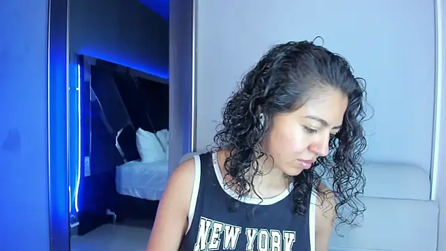 Snapshot of Amareto_ chatting on 07.16.26 Amareto online show from 07.16.26