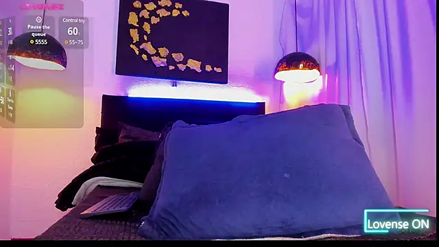 LatinMilk  online show from 12.19.24