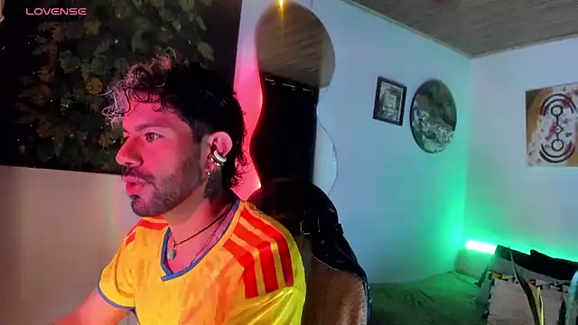 LatinMilk  online show from 07.29.26