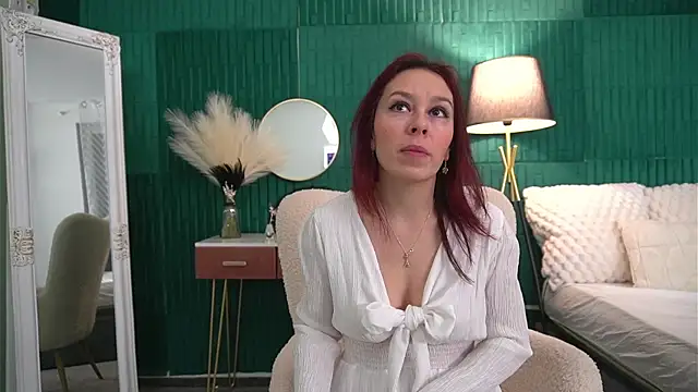 HaileyMoonn online show from 01.17.26