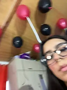 Andreita Jones online show from 02.11.25