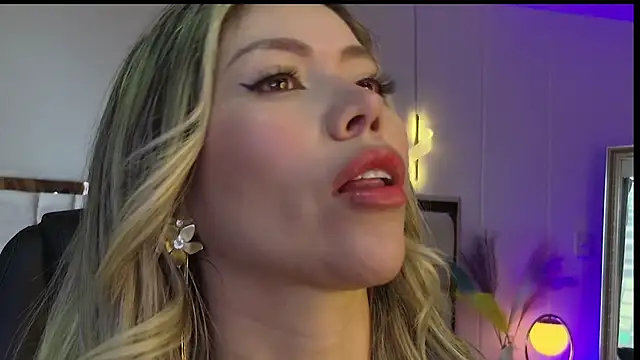 Ammy Castro online show from 02.24.26