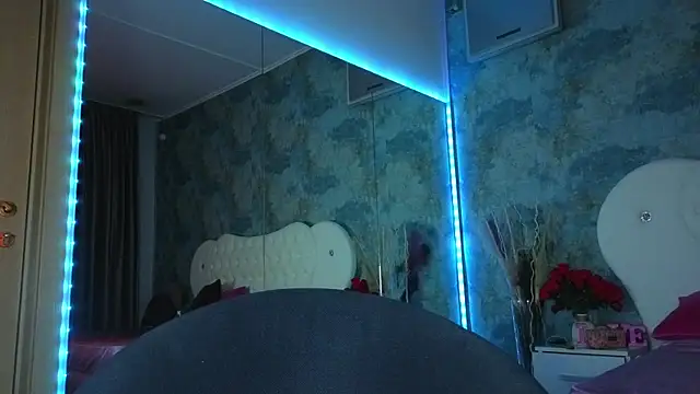 AngellBlackX online show from 12.22.25