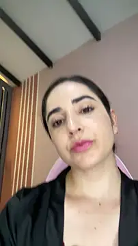 Victoria-And1 online show from 11.26.25