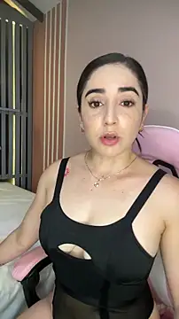 Victoria-And1 online show from 12.20.25