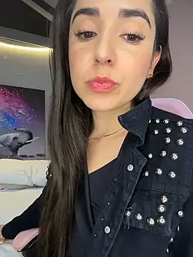 Victoria-And1 online show from 04.28.26
