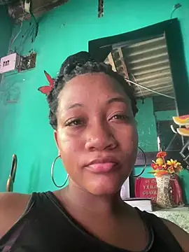 AleezaFrench online show from 05.03.26