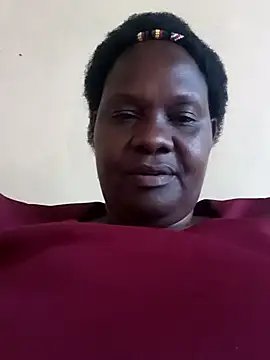 Snapshot of Afriqmom chatting on 07.03.26 Afriqmom online show from 07.03.26