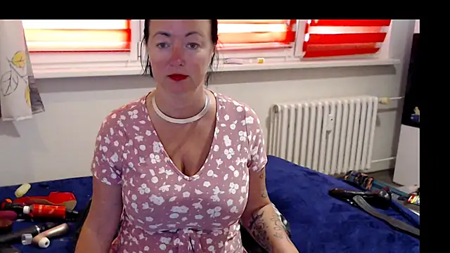Snapshot of Alexie33 chatting on 07.19.26 Alexie33 online show from 07.19.26