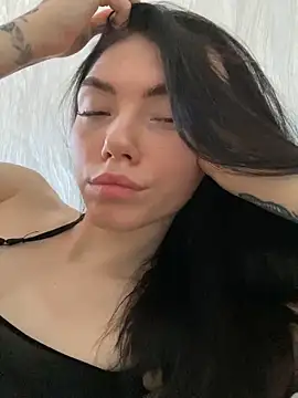 Lisaaa Alisa online show from 02.11.25