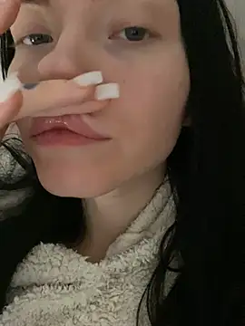 Lisaaa Alisa online show from 03.10.25