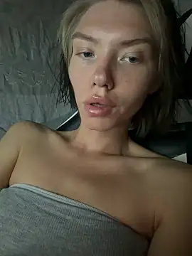 Snapshot of Lisaaa_Alisa chatting on 07.25.26 Lisaaa Alisa online show from 07.25.26