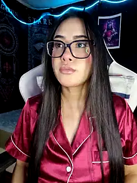 Snapshot of Janna_mnt chatting on 11.14.25 Janna mnt online show from 11.14.25