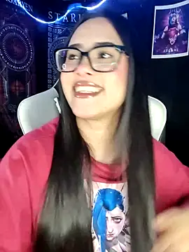 Snapshot of Janna_mnt chatting on 11.18.25 Janna mnt online show from 11.18.25