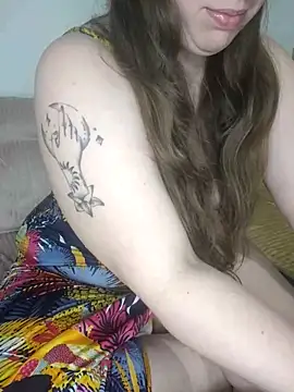 FrancaiseLynne online show from 03.09.25