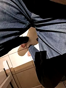 Lorent6969 online show from 11.28.25