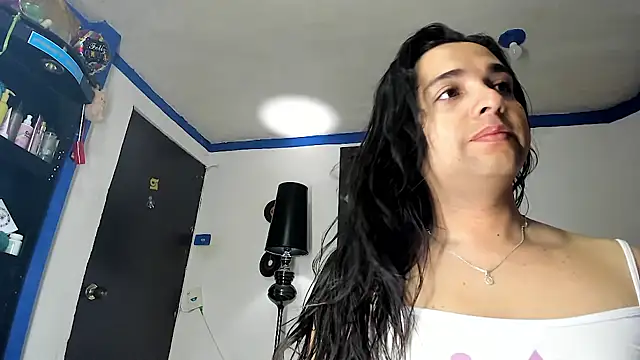 SARAMISHA online show from 04.27.26