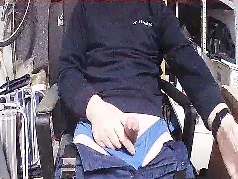 Snapshot of dar12173 chatting on 03.26.26 dar12173 online show from 03.26.26