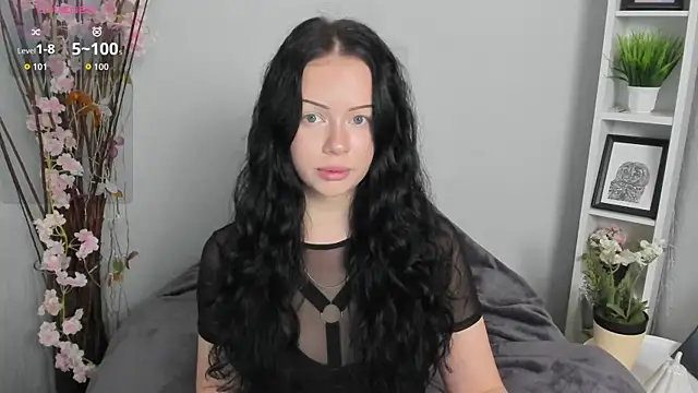 Lori  Hell online show from 05.18.26