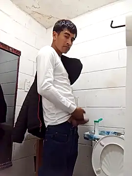 Snapshot of jordirey chatting on 01.27.25 jordirey online show from 01.27.25