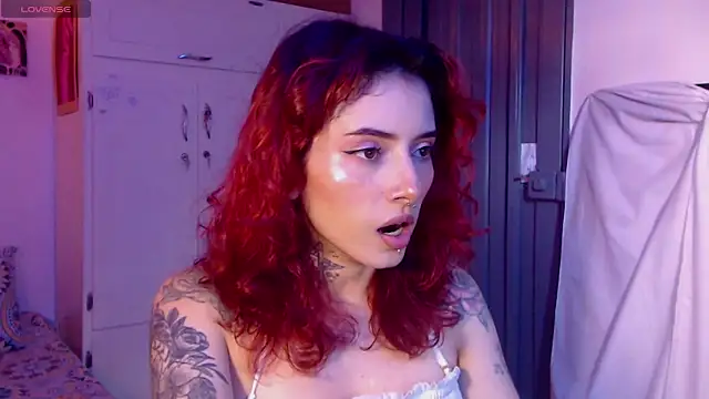 LiliJones  online show from 02.10.25