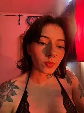 LiliJones  online show from 02.11.26